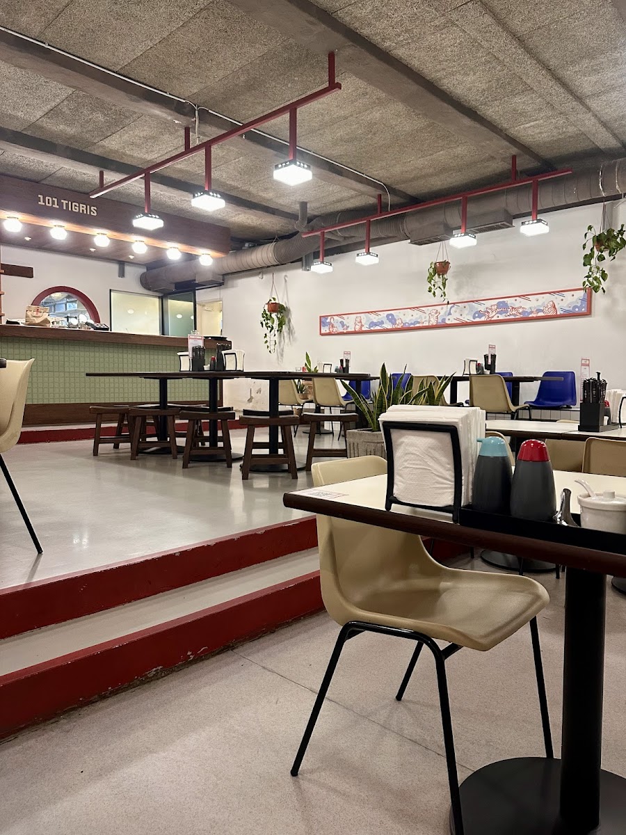 101 Tigris Noodle House Photos 2