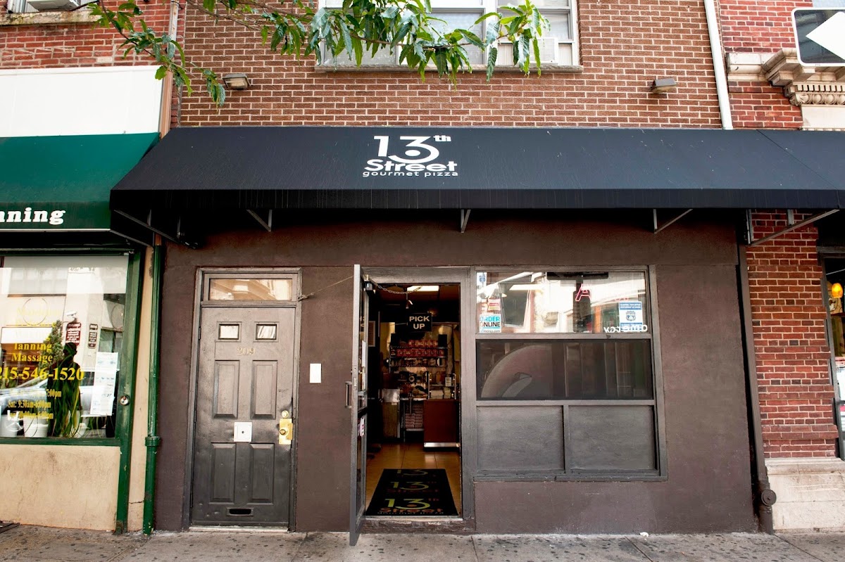 13Th Street Gourmet Pizza