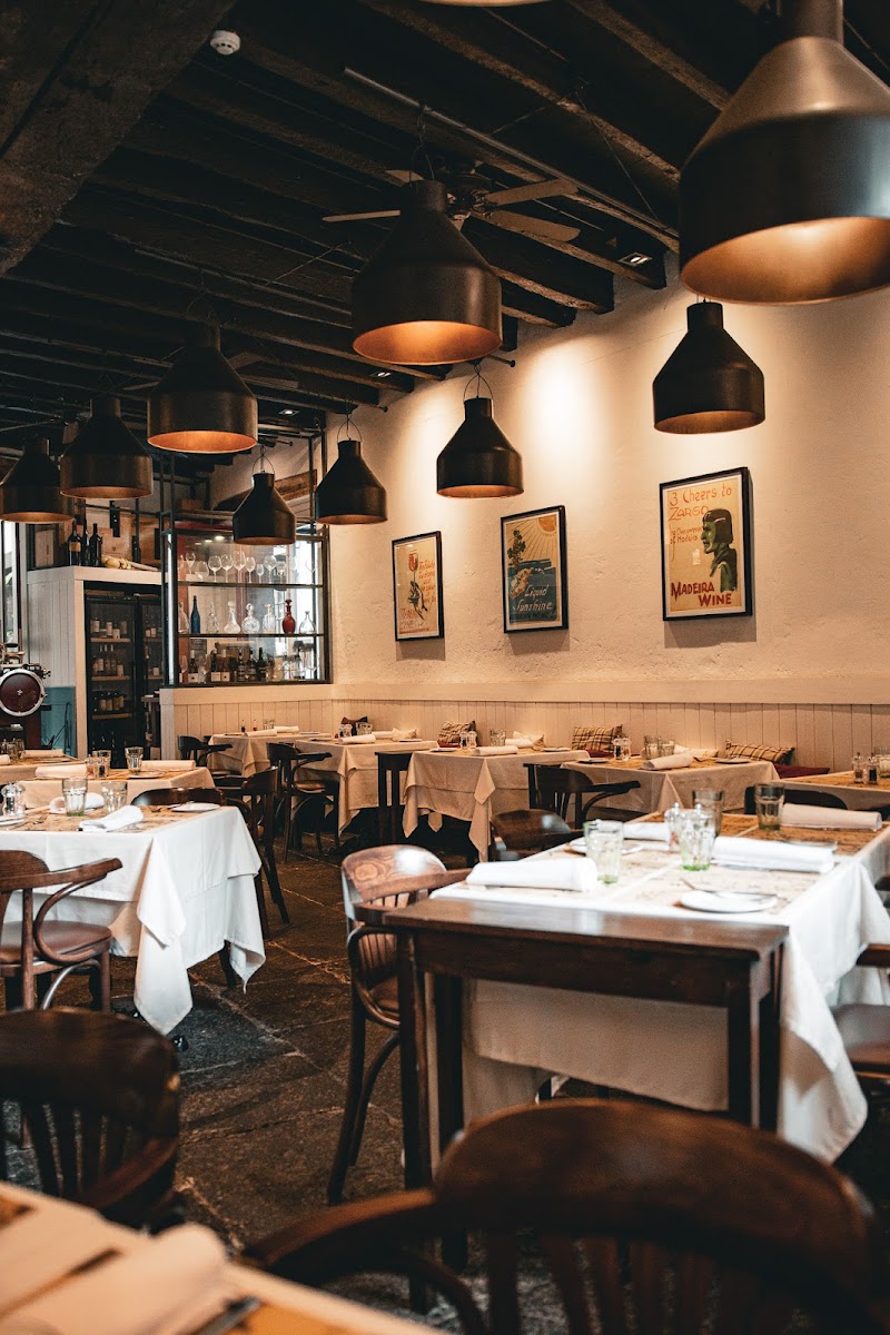 1811 Bistro Wine Bar Photos 9