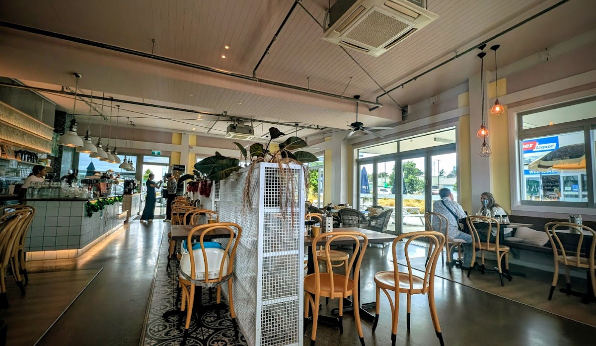 2Bees Cafe