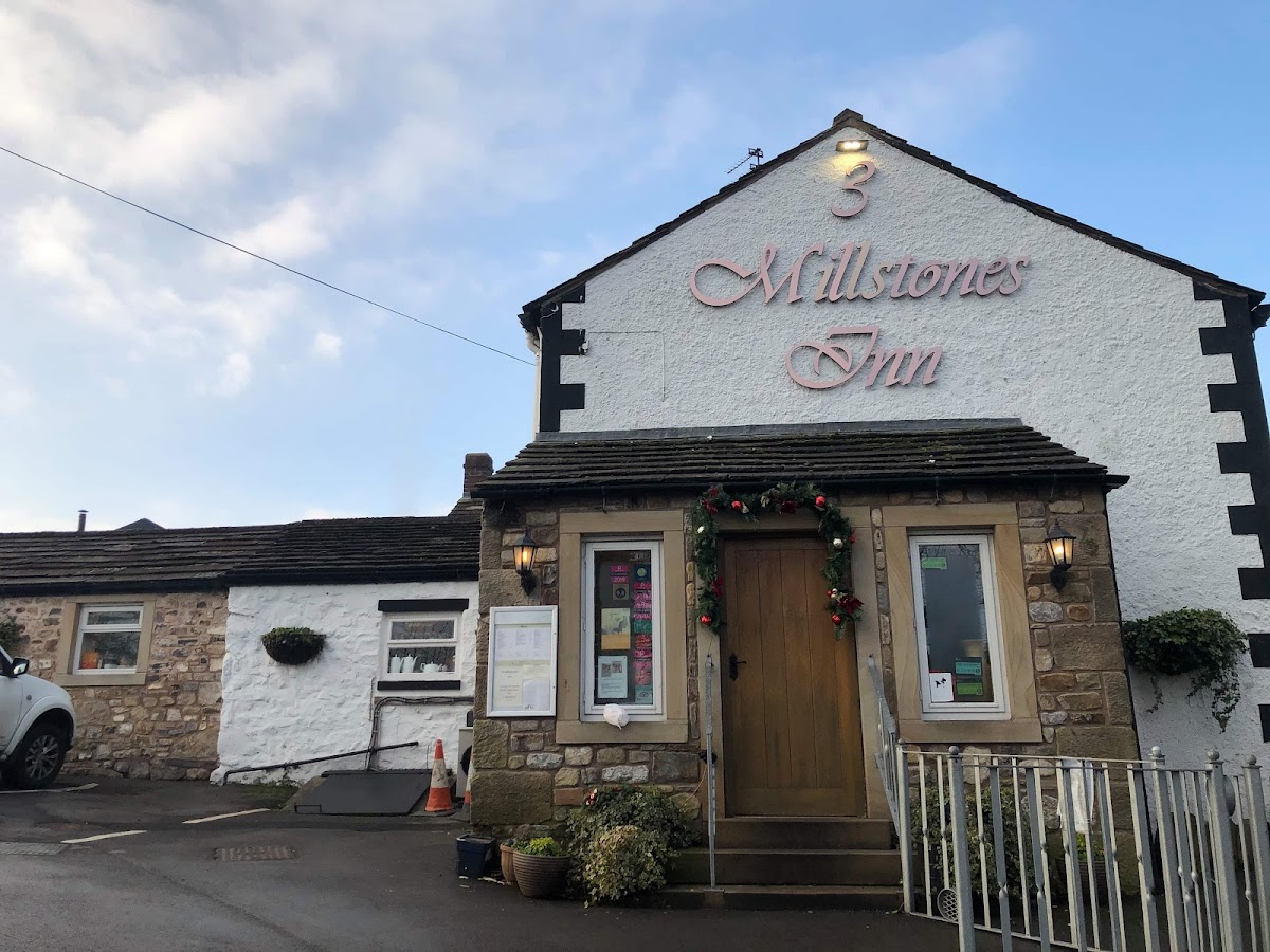 3 Millstones Inn