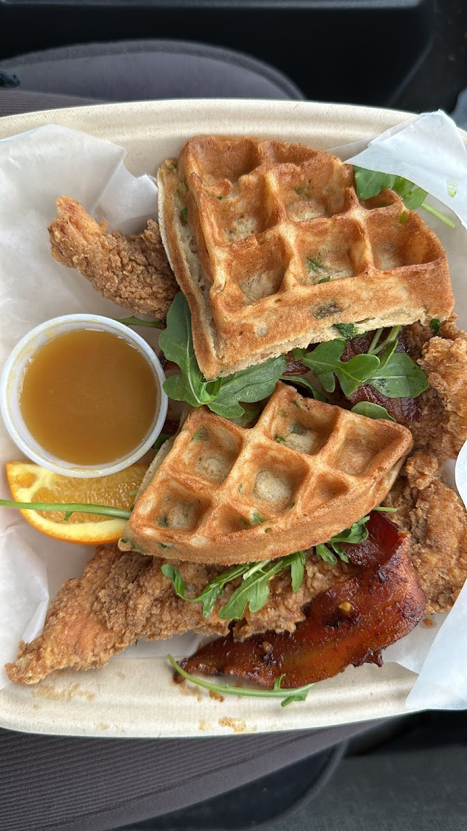 4 Chicken And Waffles Photos 2