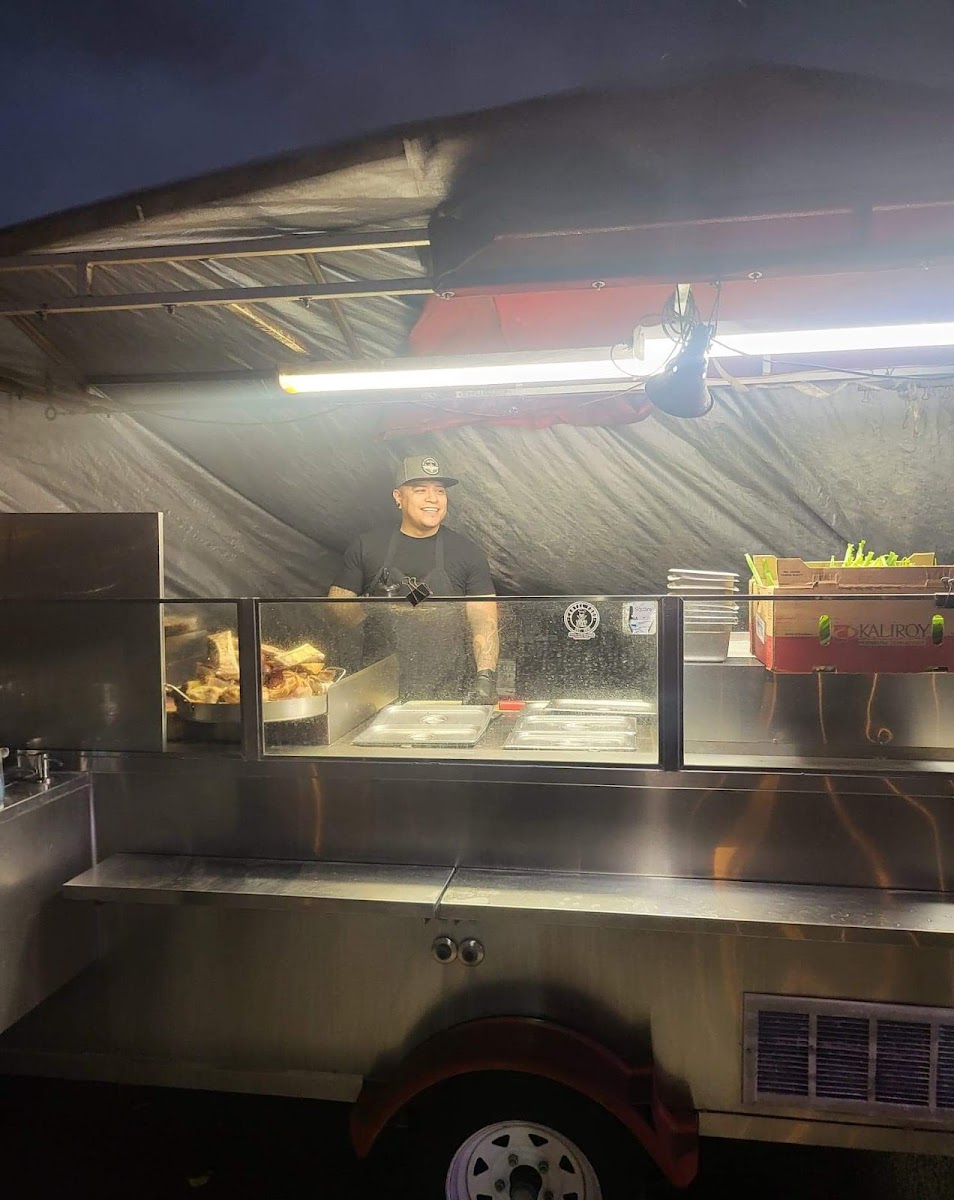 664 Tj Taco Shop