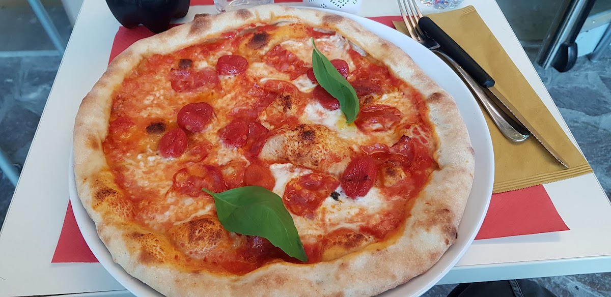 902 Pizzeria Da Asporto Photos 9