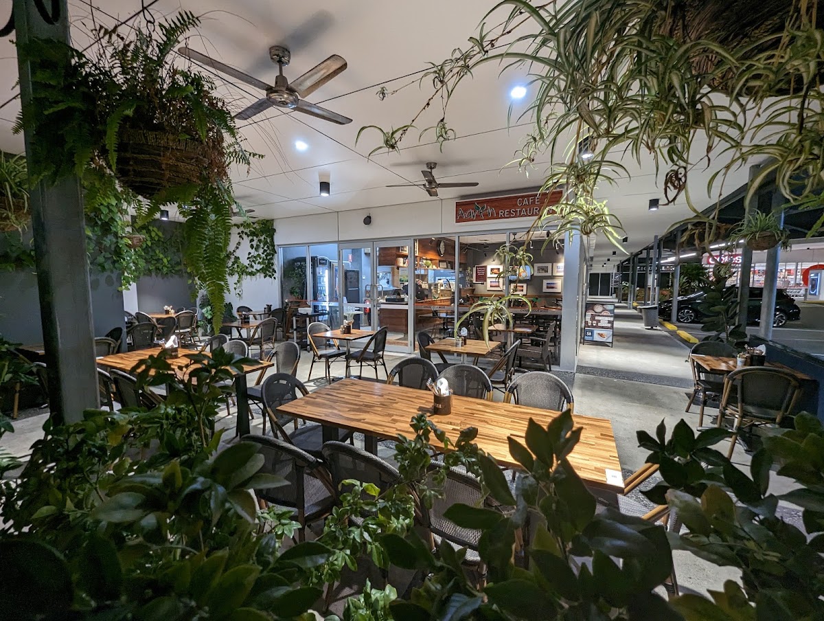 Aarth Cafe