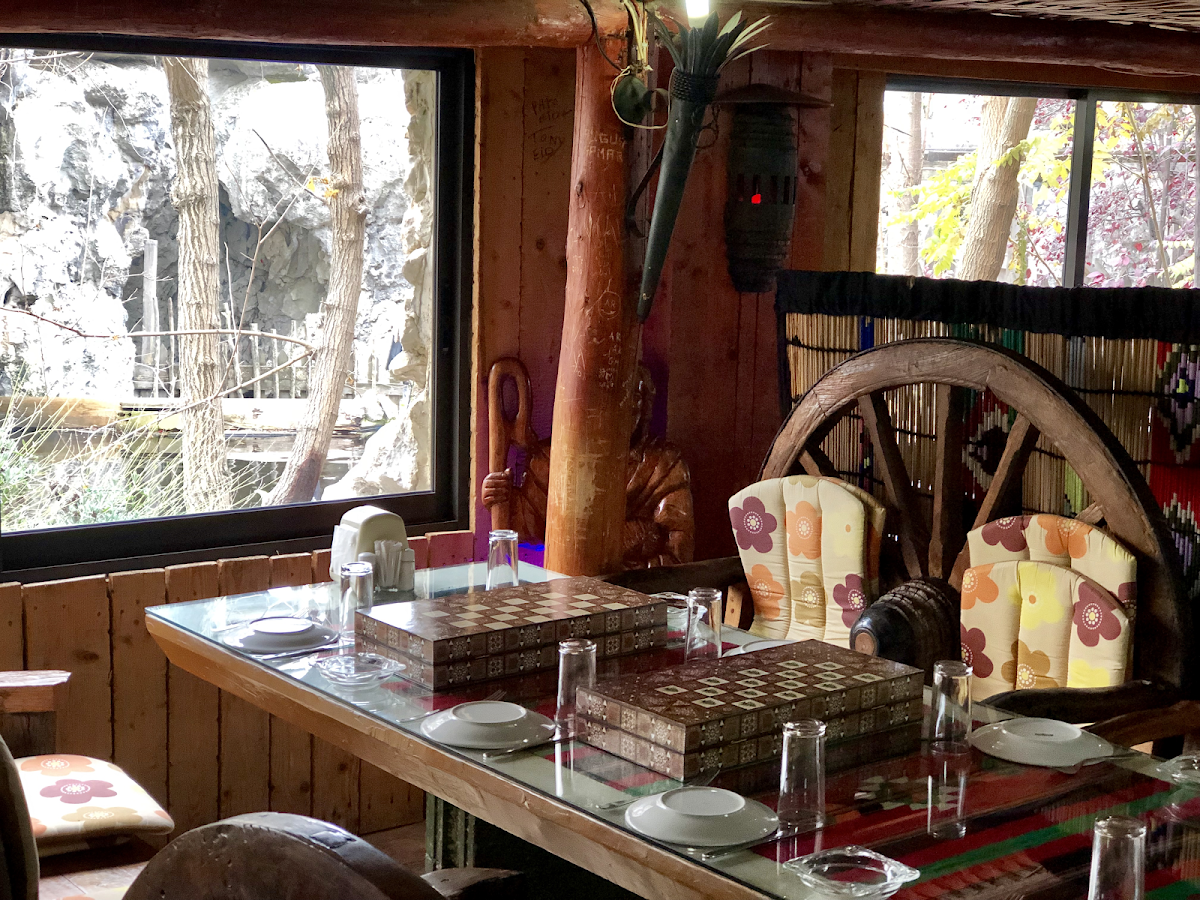 Adghal - Restaurant