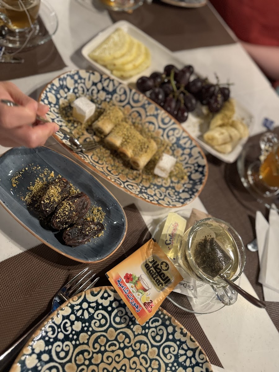 Ah’Len Lebanese Restaurant Photos 9