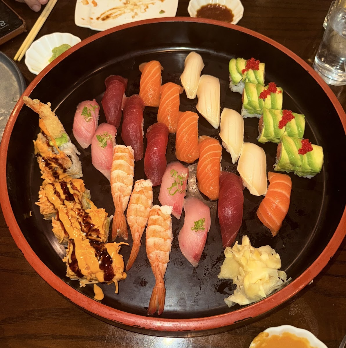 Aki Sushi & Asian Fusion Photos 9
