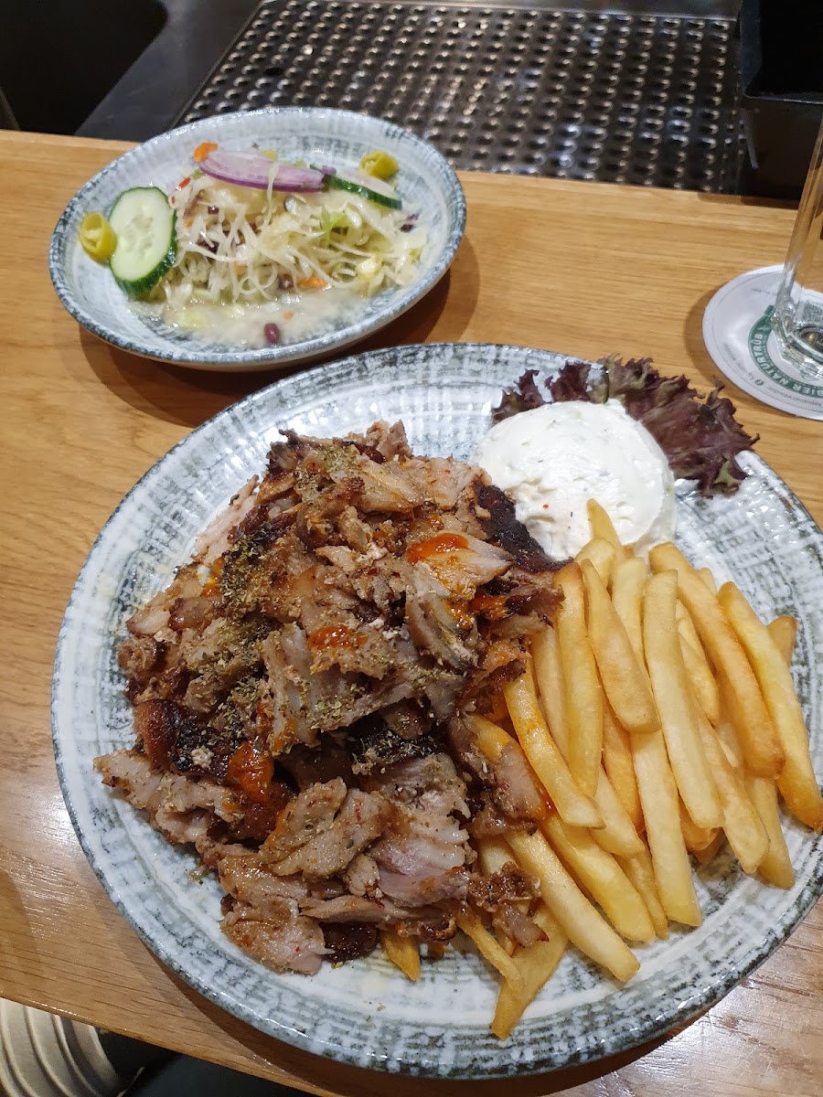 Akropolis • Hotel • Restaurant Photos 2