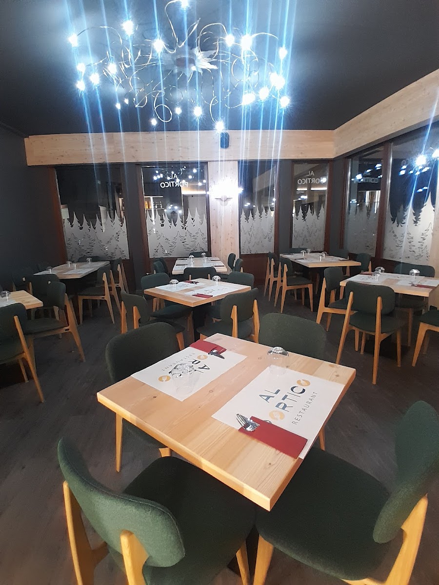 Al Portico Restaurant Photos 9