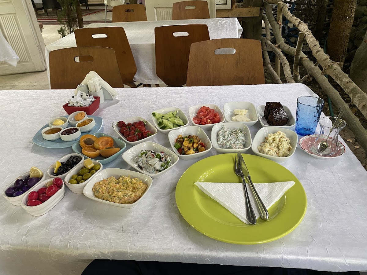 Alasara Restaurant Photos 2