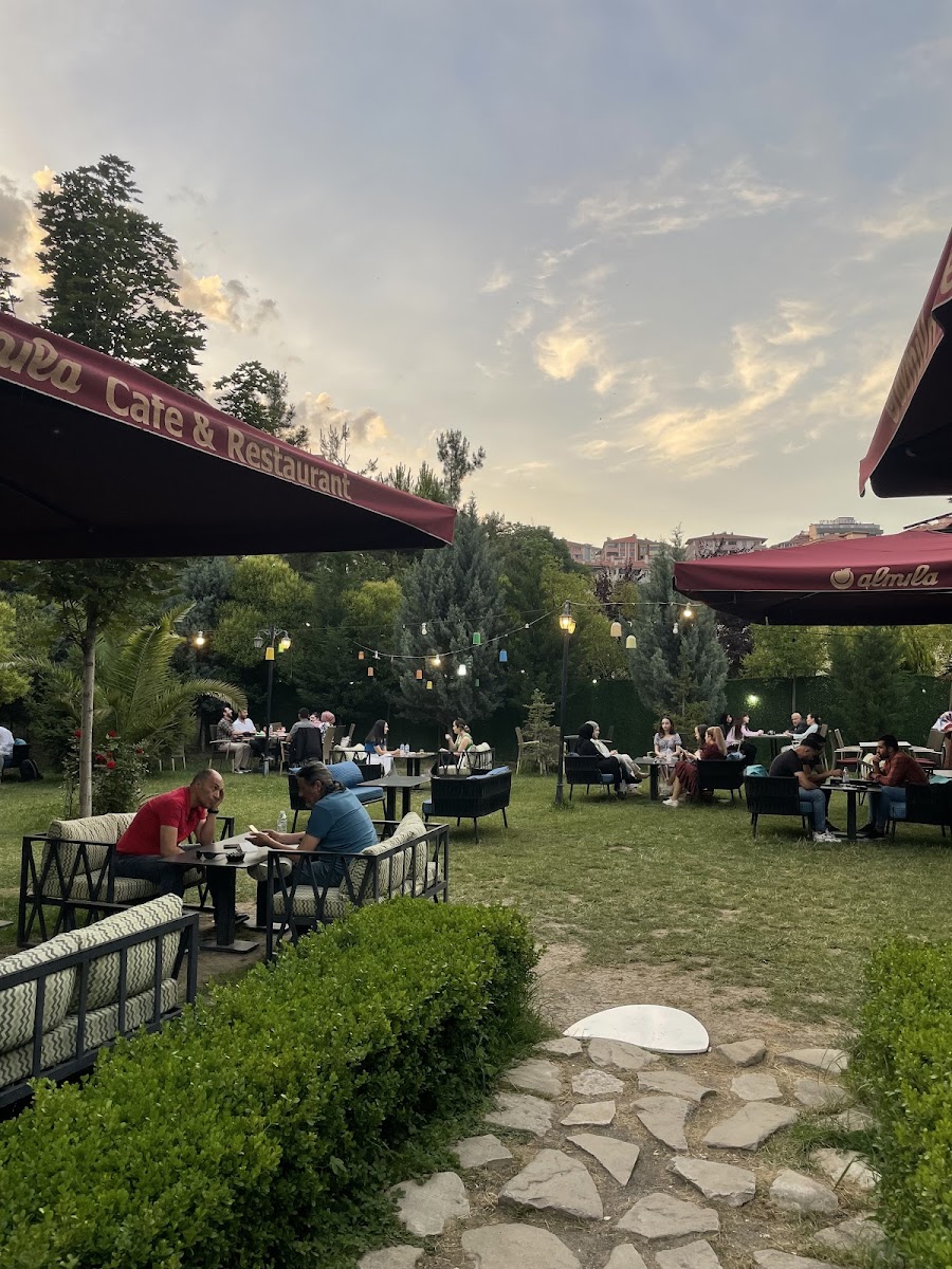 Ally’S Cafe&lounge