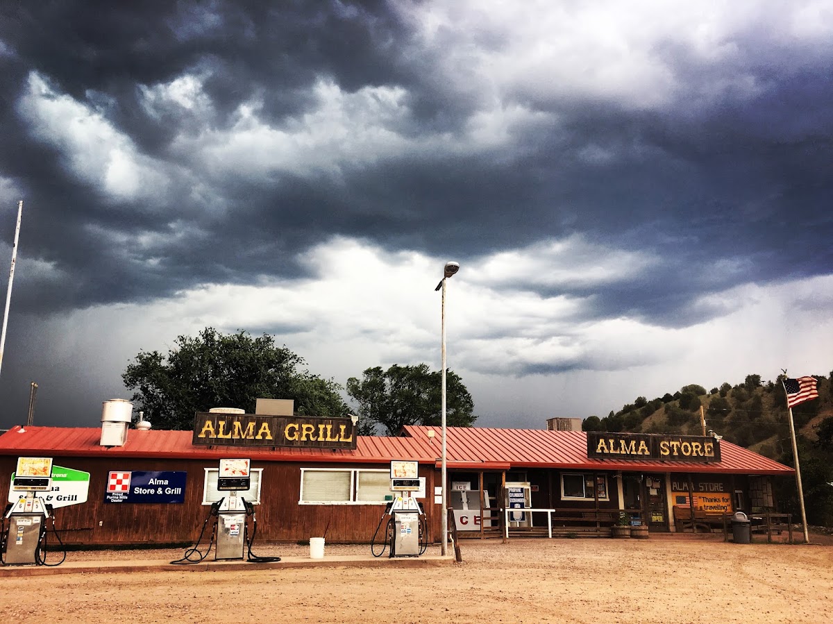 Alma Grill Photos 2