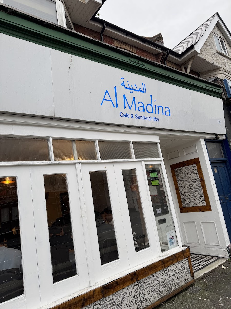 Almadina Resturant & Cafe