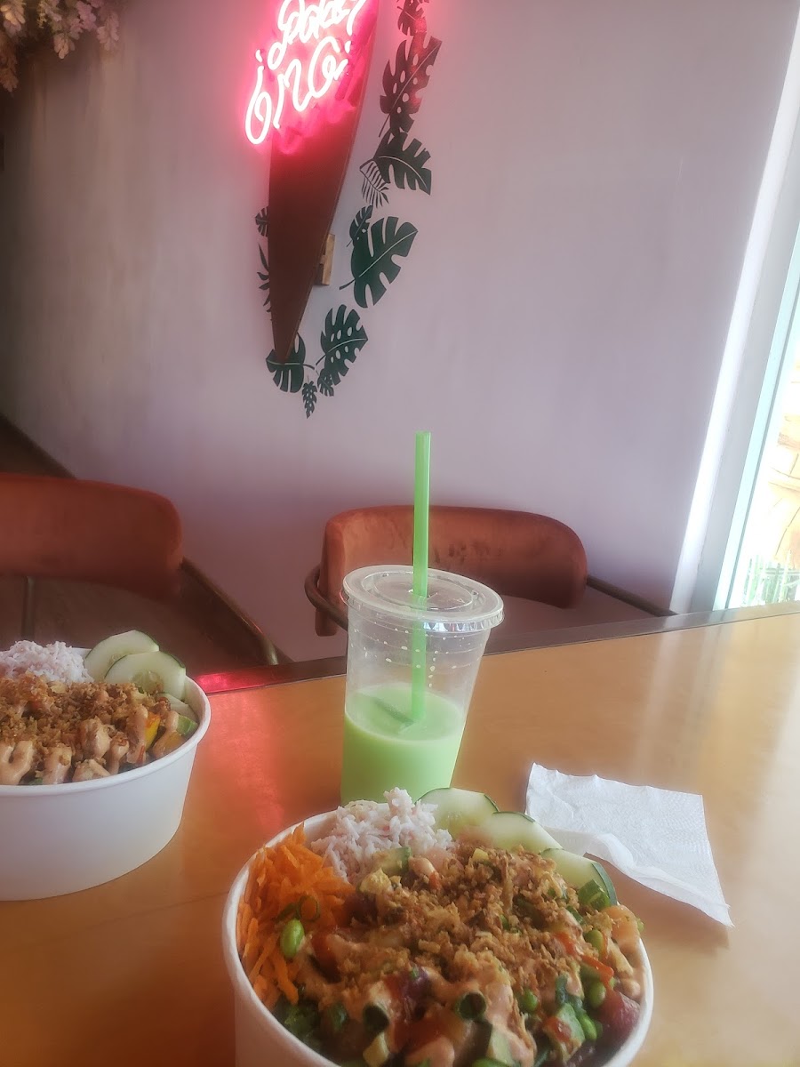 Alusa Poke Paradise Photos 9