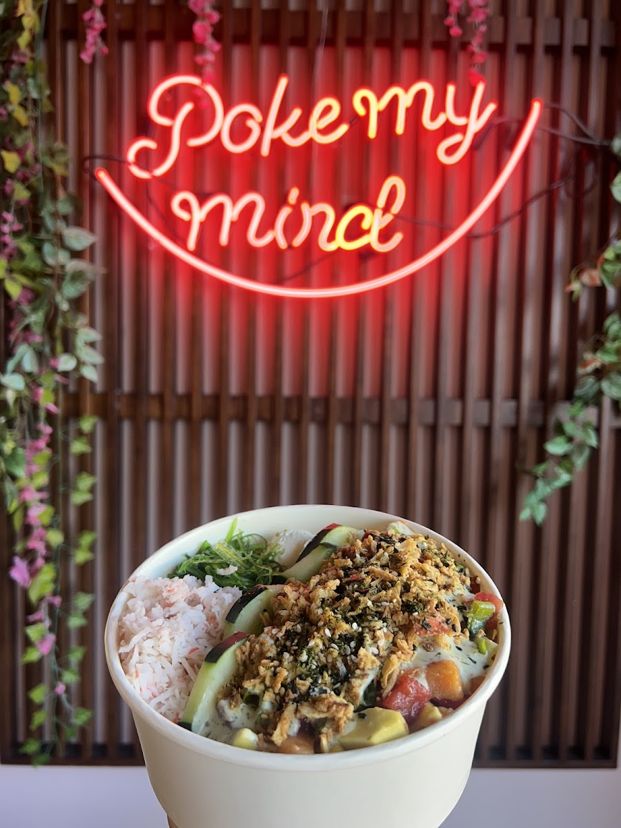 Alusa Poke Paradise Photos 2