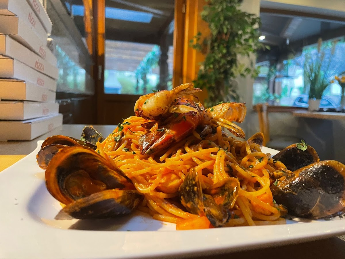 Amalfi Ristorante Pizzeria By Dragos&yasmina Photos 2