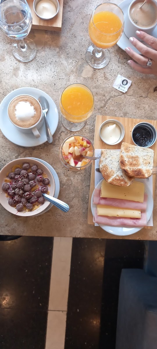 Amaretto Coffe & Resto Photos 9