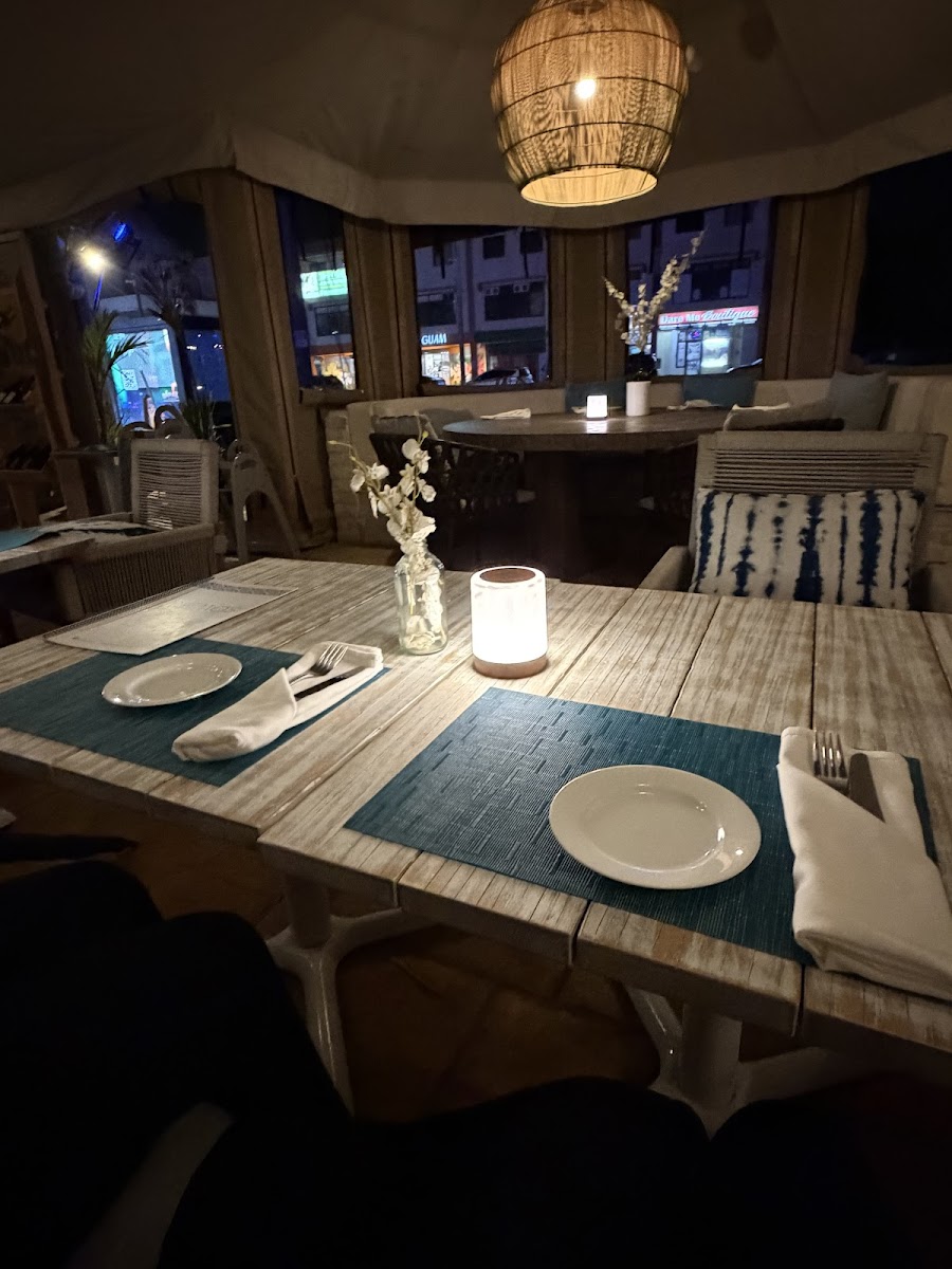 Anemos Restaurant Guam Photos 2