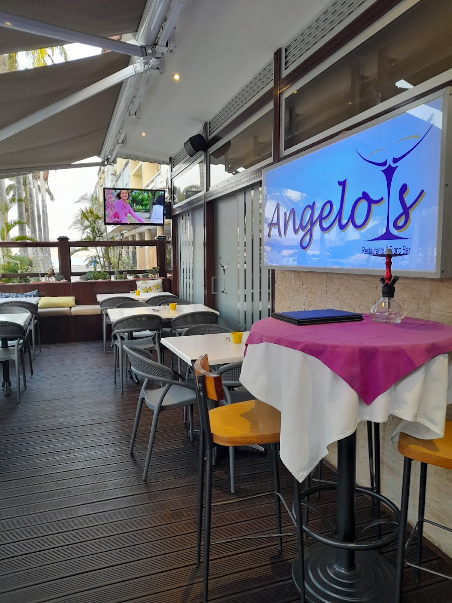 Angelo’S Restaurante & Piano Bar