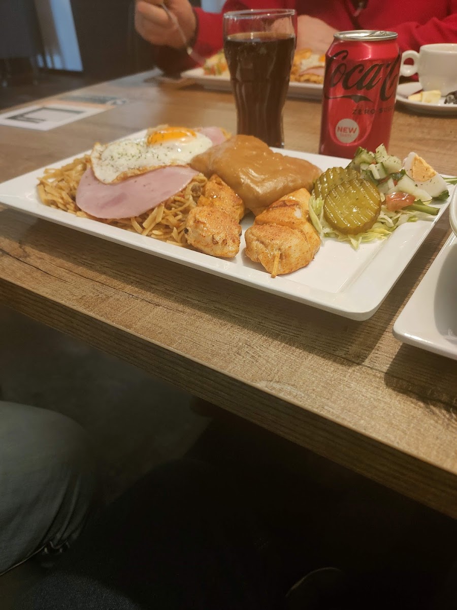 Anytyme Snack & Dine Westenholte Photos 9