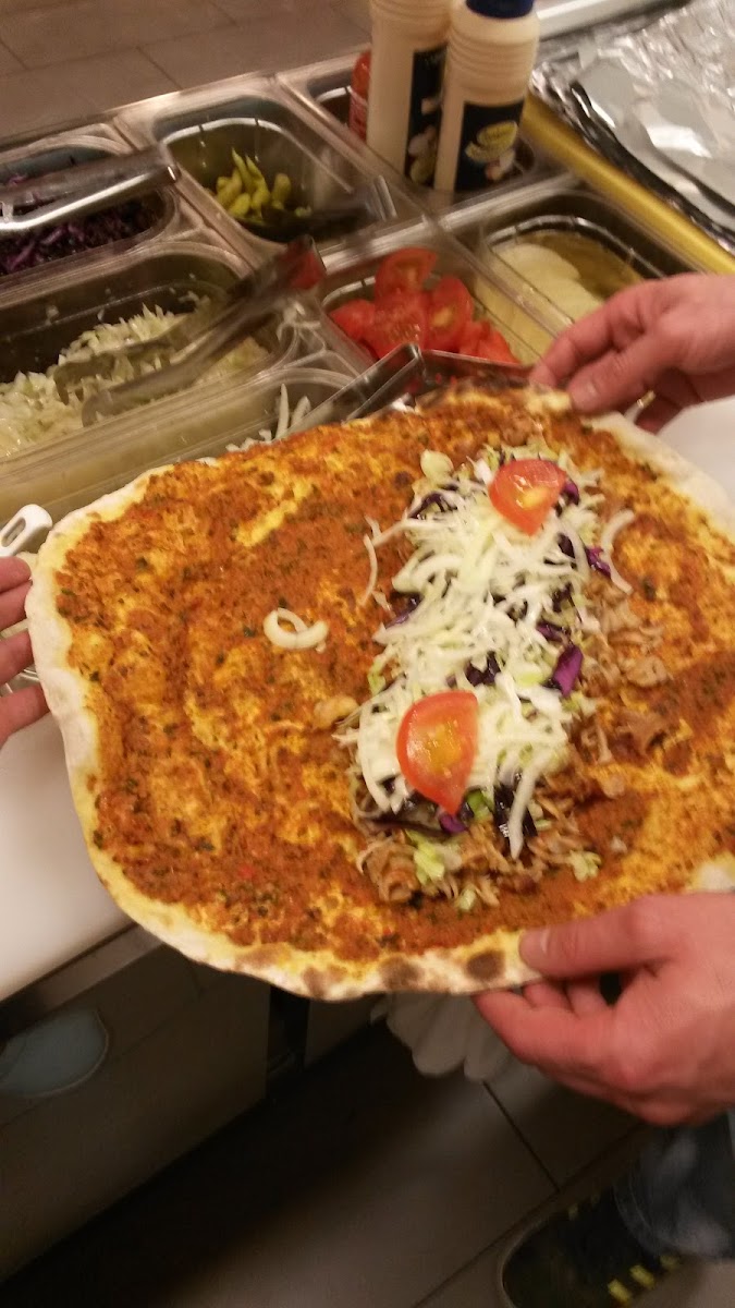 Apo's - Pizza & Dönerhaus Photos 9