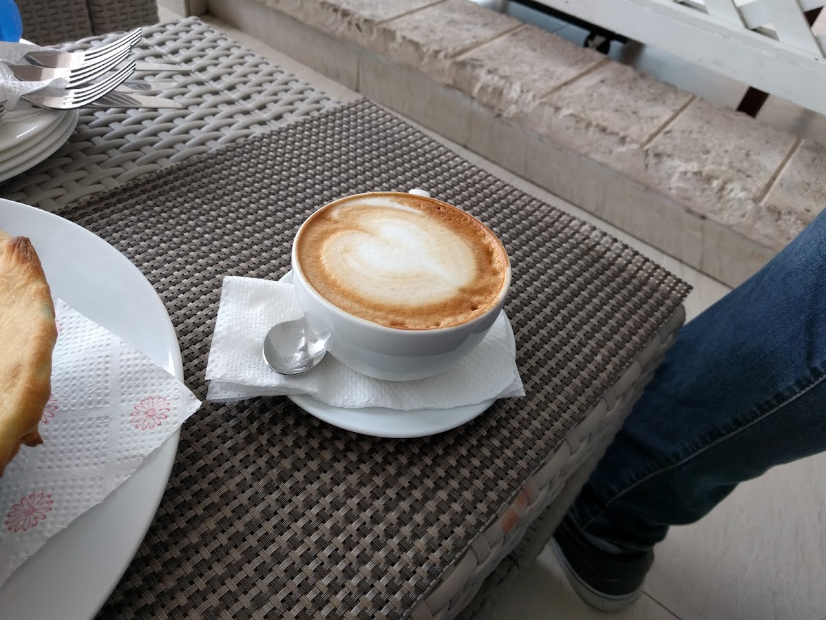 Arabika Café English Point Marina Photos 9