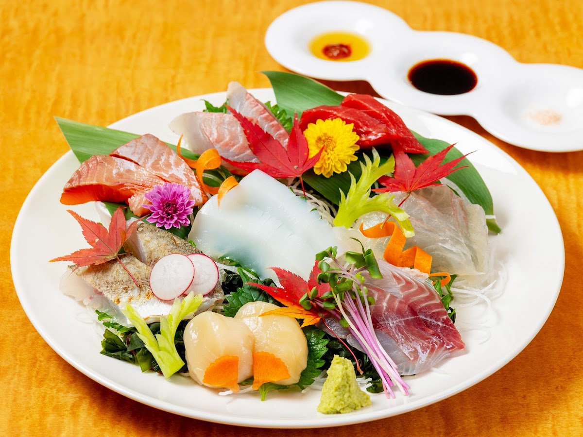 Arigato Kitchen Seafood Izakaya Photos 2