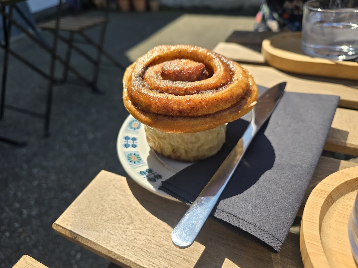 Ark Music, Coffee And Bites Photos 9