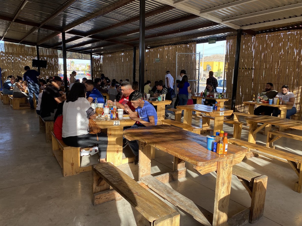 Armando Mariscos Camino Del Seri