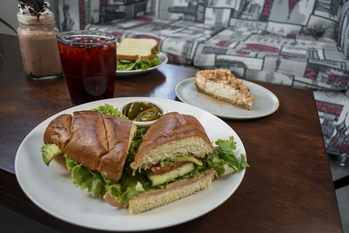 Aroma Café