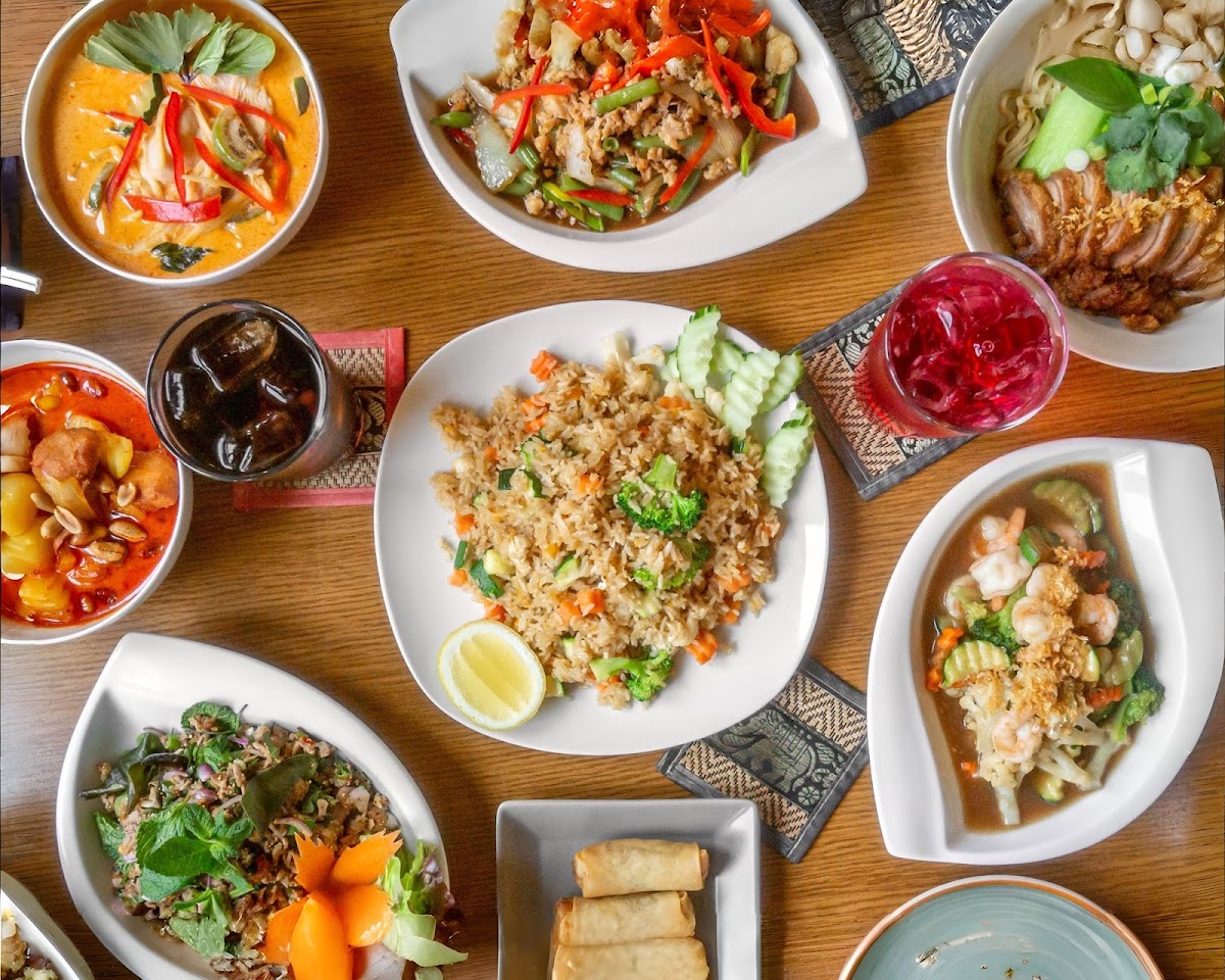 Aroy Aroy Thai Restaurant Mit Lieferservice Photos 2