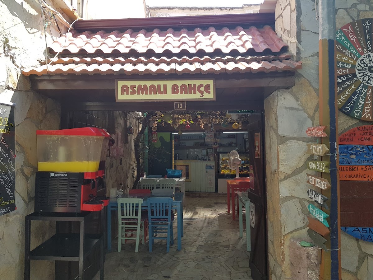 Asmali Bahçe Photos 2
