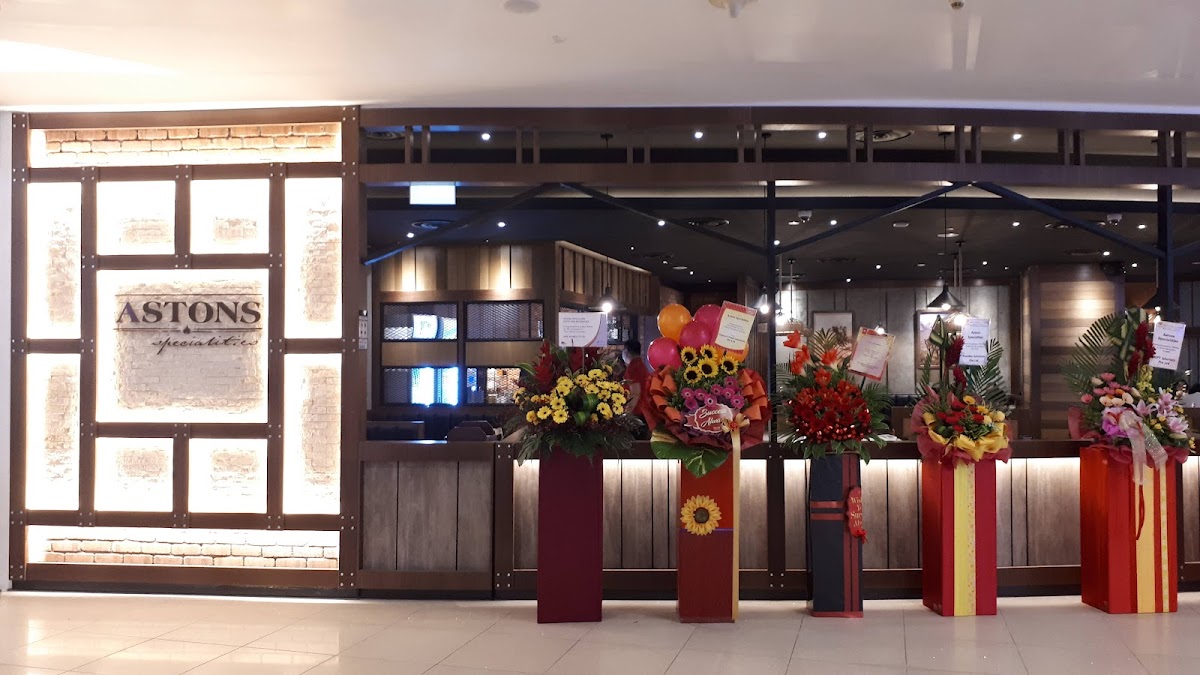 Astons Specialities @ Vivocity