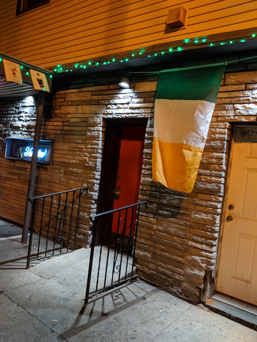 Astor Bar & Grill
