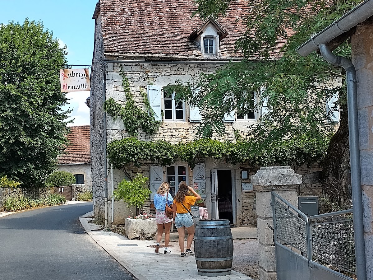 Auberge Beauville Photos 2