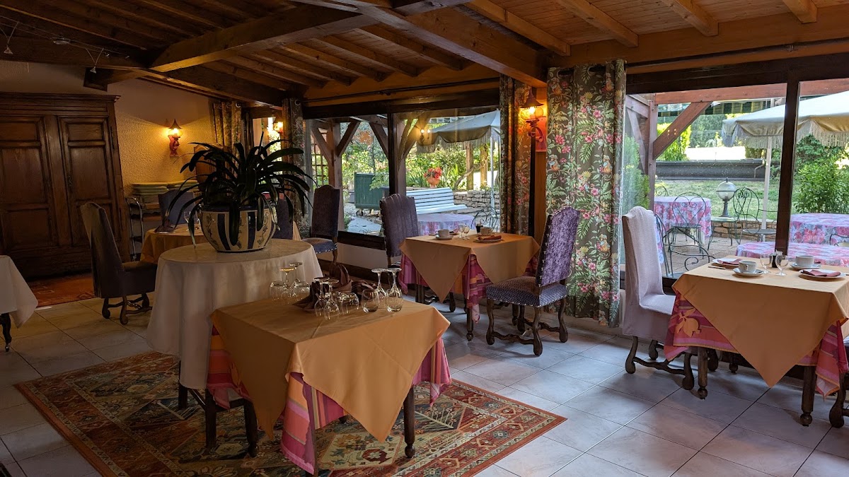 Auberge Des Gourmets Hotel Restaurant Traditionnel