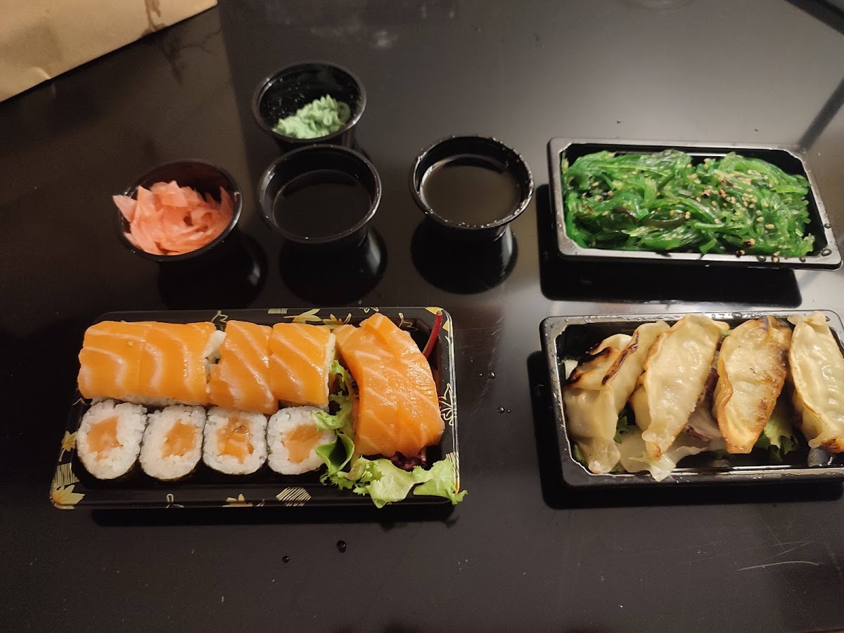 Auto Sushi Dinastia Photos 9