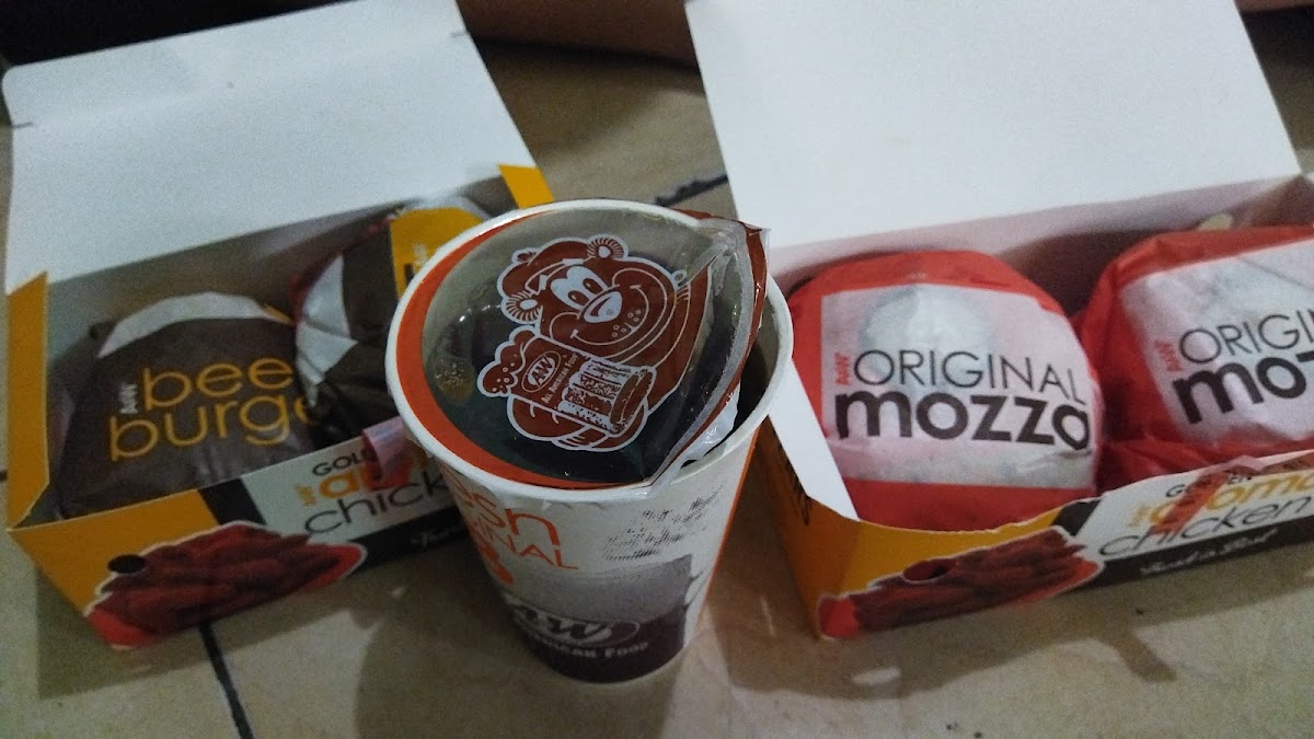 A&w Cbd Ciledug Photos 9