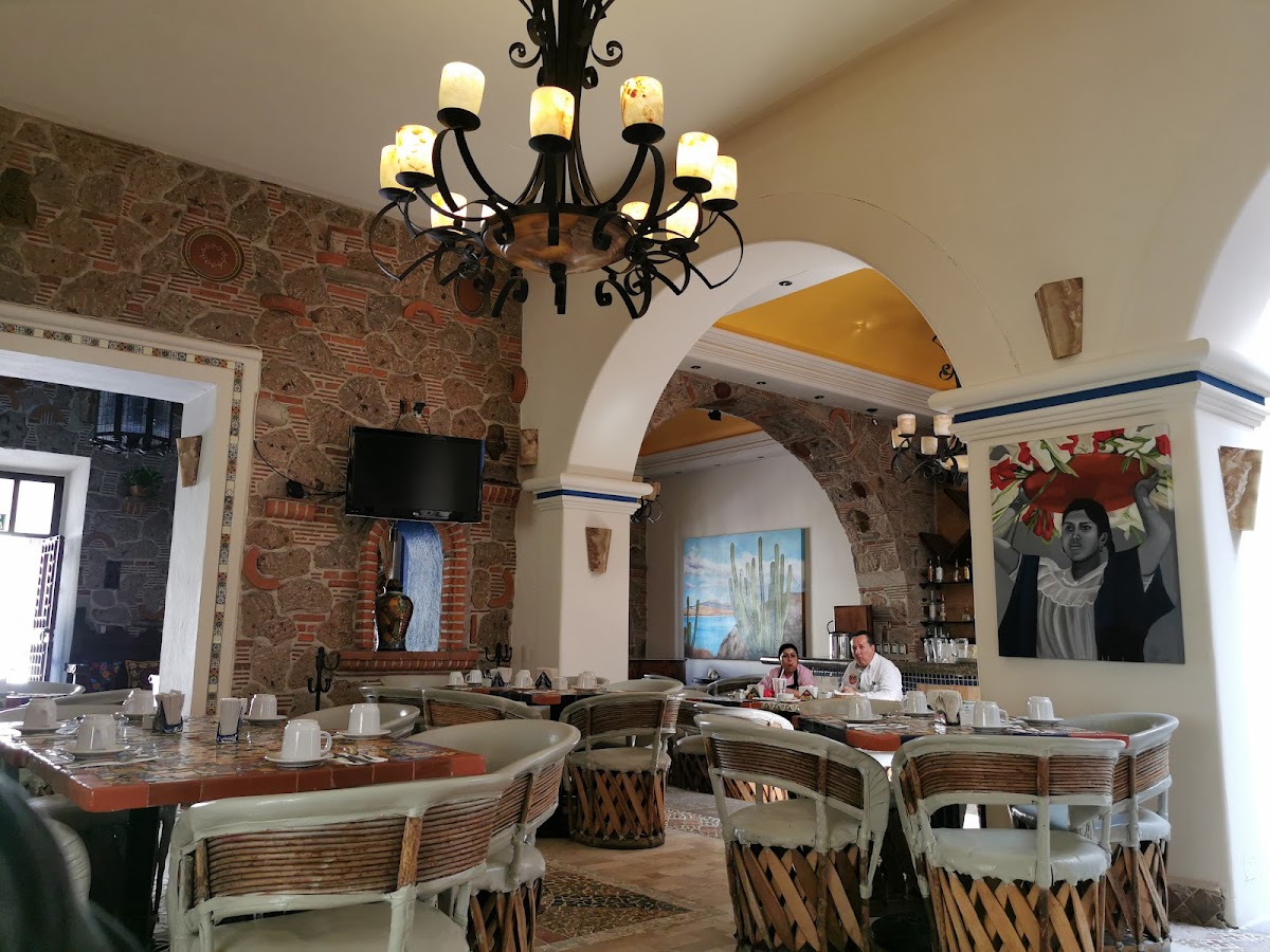 Ay Maria Restaurant