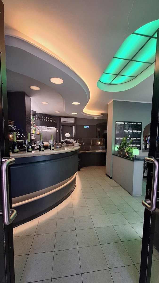 B 315 - Italian Bar