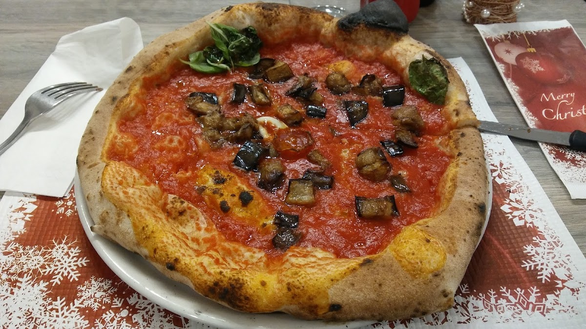 Bacon's Pizza Photos 9