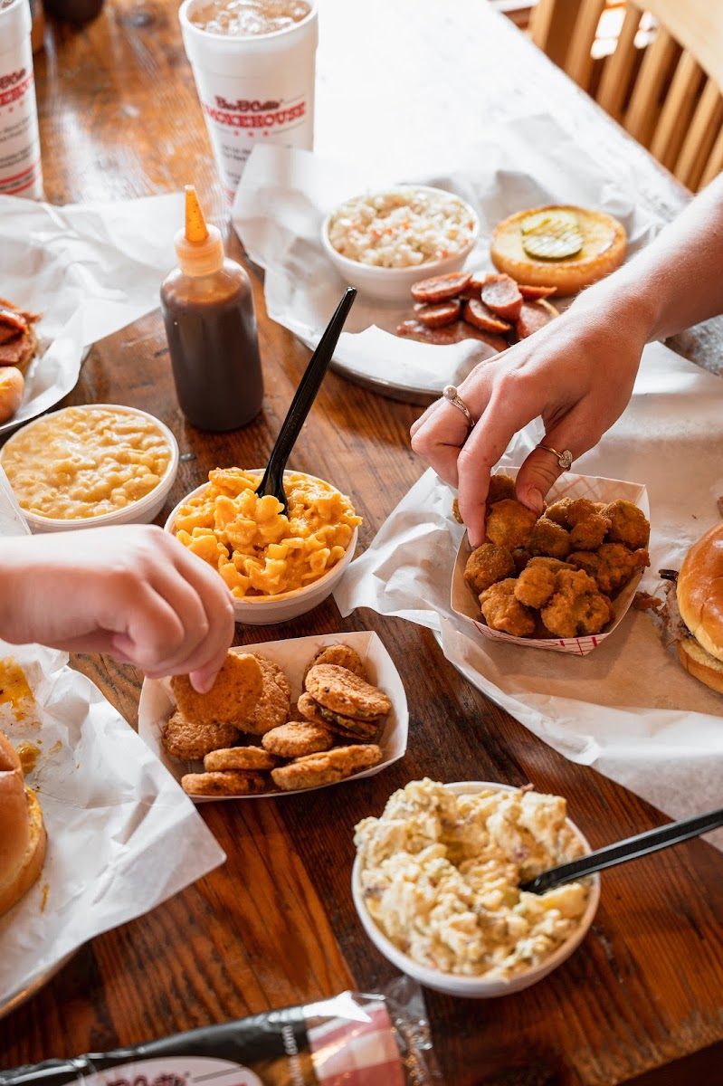Bar-B-Cutie Smokehouse Photos 2