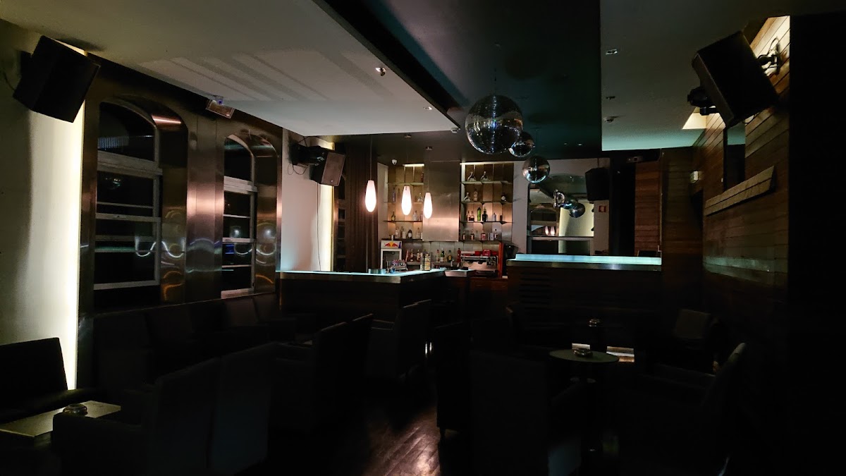 Bar Spark