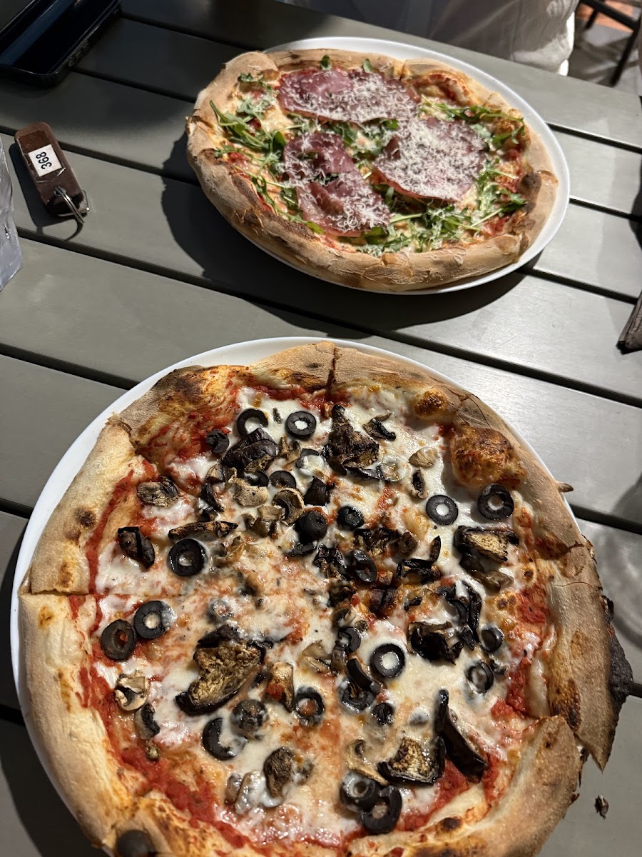 Basilico Pizzeria & Italian Specialty Photos 2