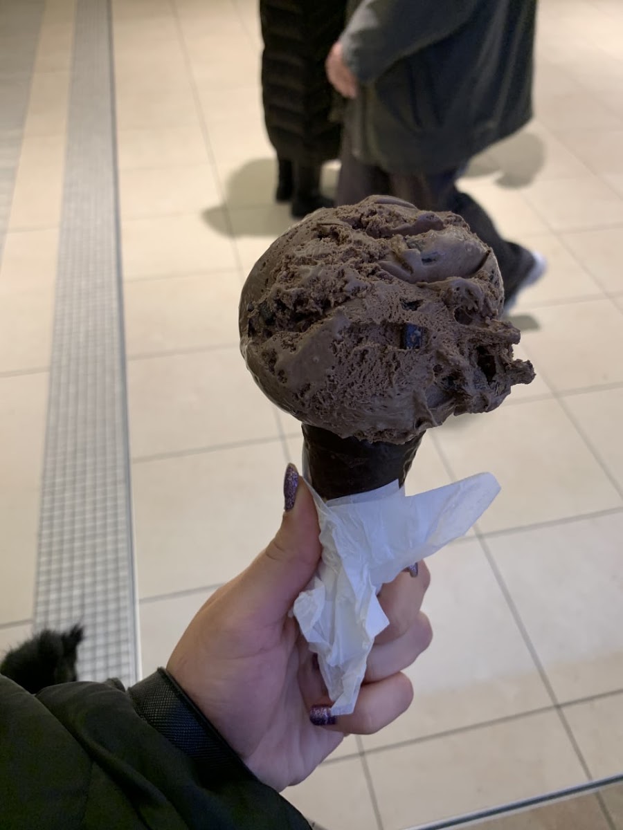 Baskin-Robbins Fairview Mall Photos 9