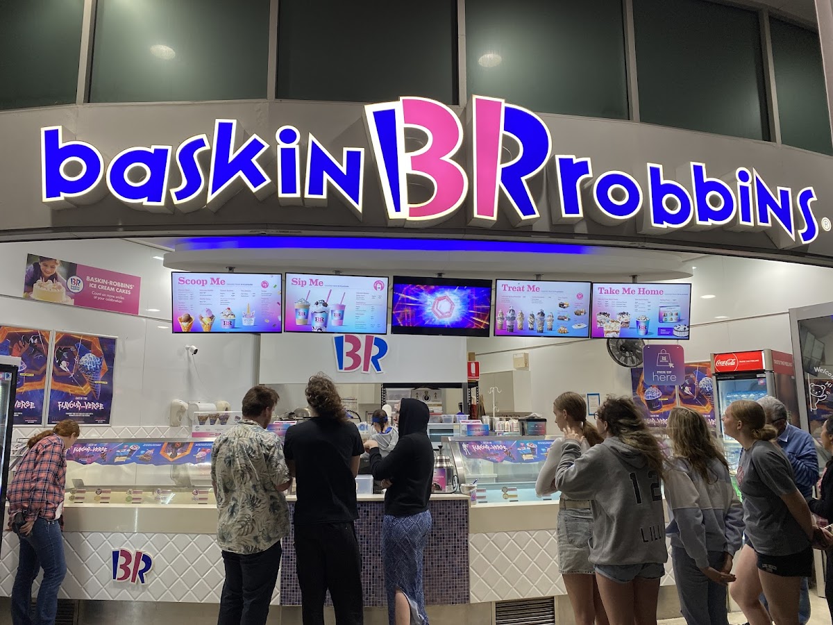 Baskin-Robbins Labrador