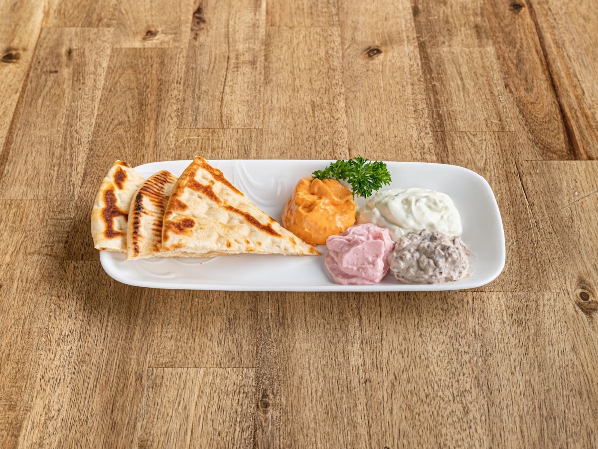 Bayside Souvlaki Cafe Photos 9