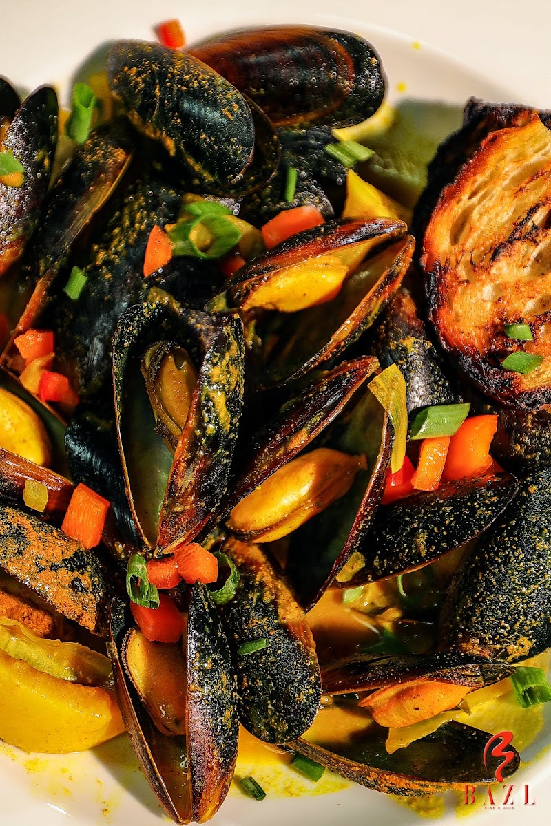 Bazl Vibe And Dine Photos 9