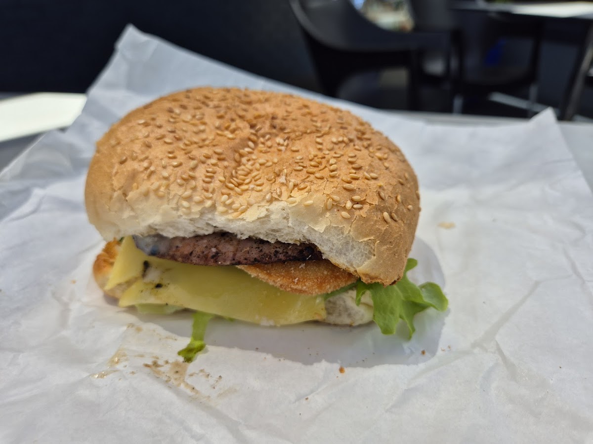 Beachmere Takeaway Photos 9
